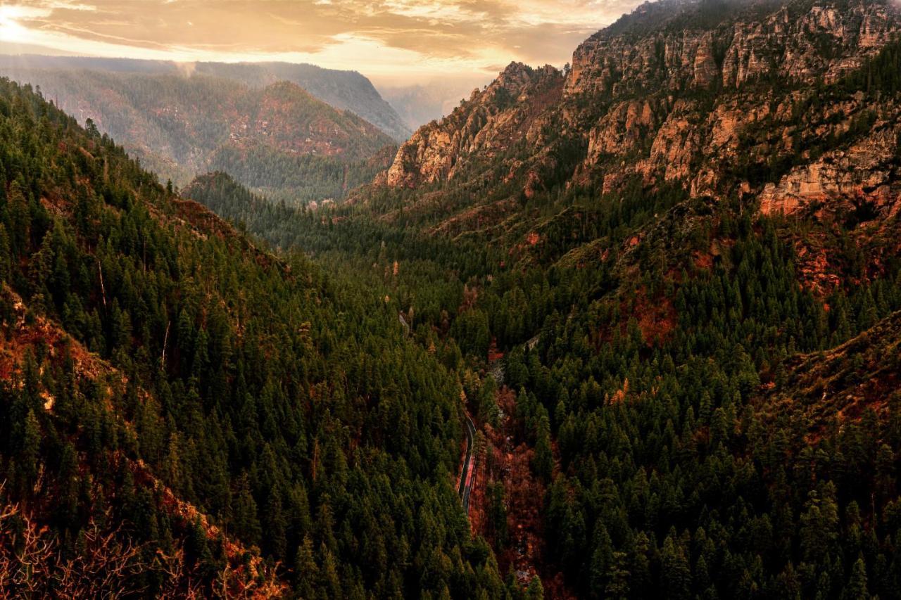 Вилла Mt. Elden Adventure Флагстафф Экстерьер фото